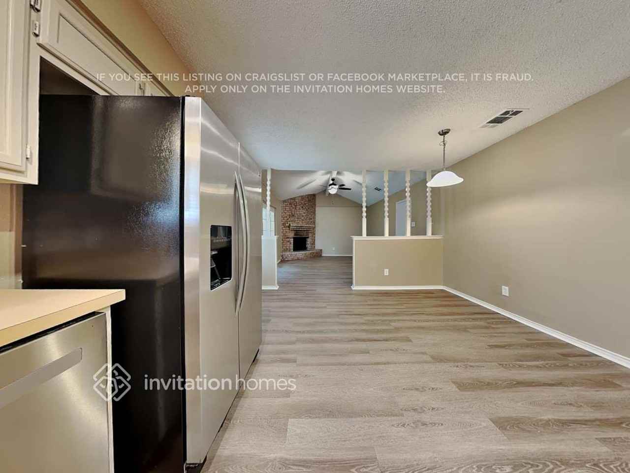 6410 Walnut Springs Dr - Photo 4 of 18