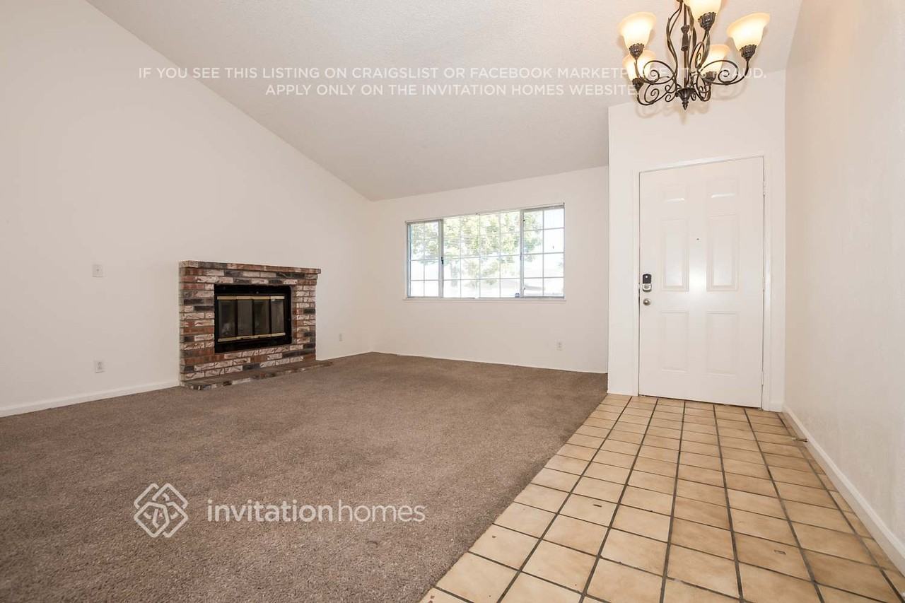 7419 Skander Way - Photo 2 of 15