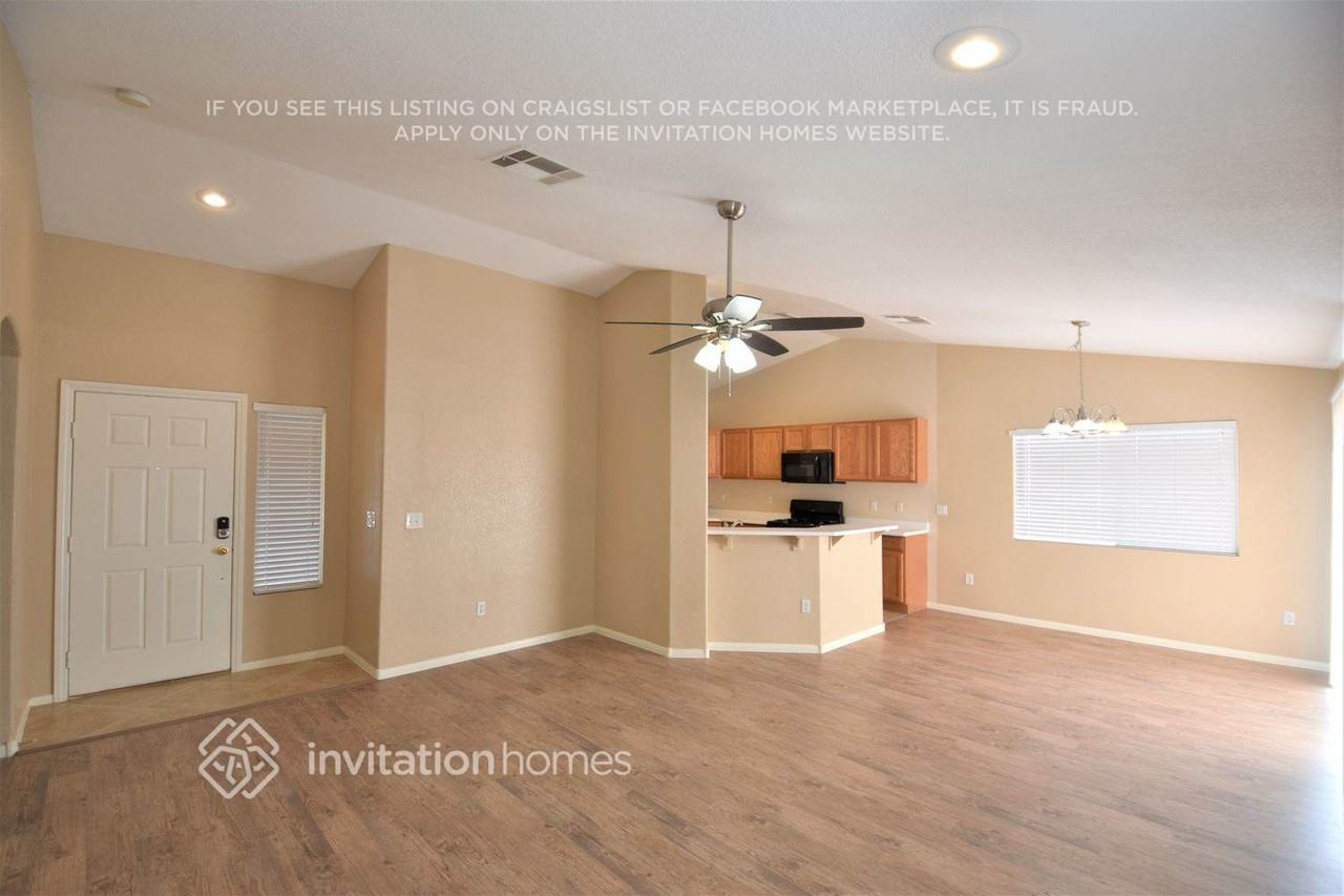 115 Quailbush Dr - Photo 3 of 17