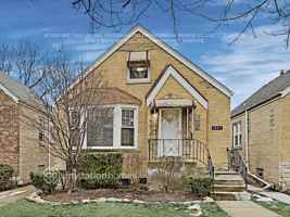 featured image of 5049 N Newcastle Ave