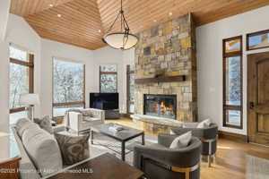 featured image of 96 Mountain Laurel Court #B