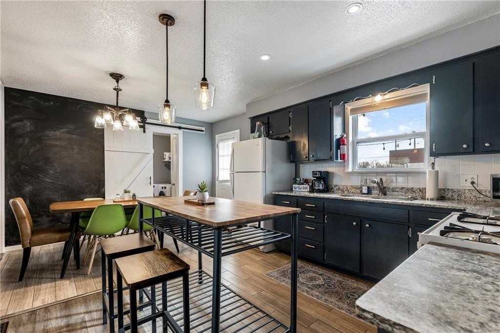 110 Se 13th St - Photo 6 of 21