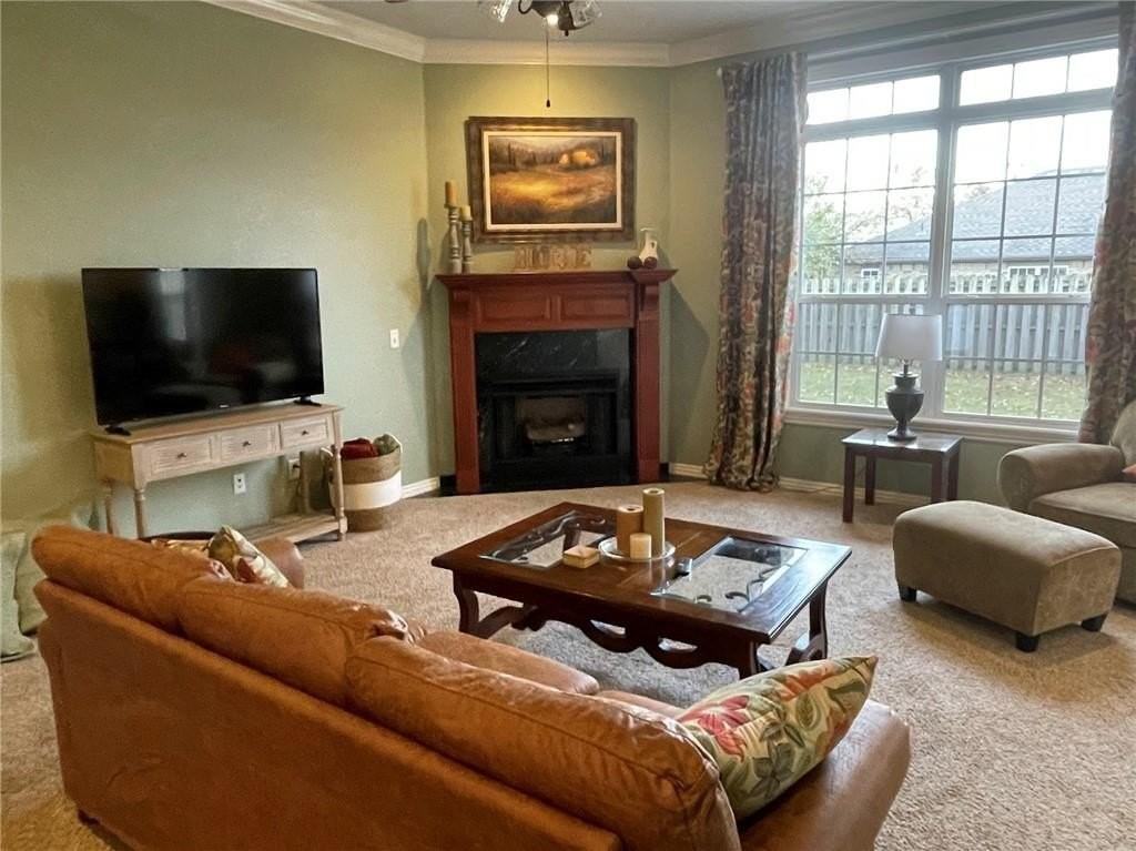 3909 Sw Surrey Ave - Photo 3 of 16