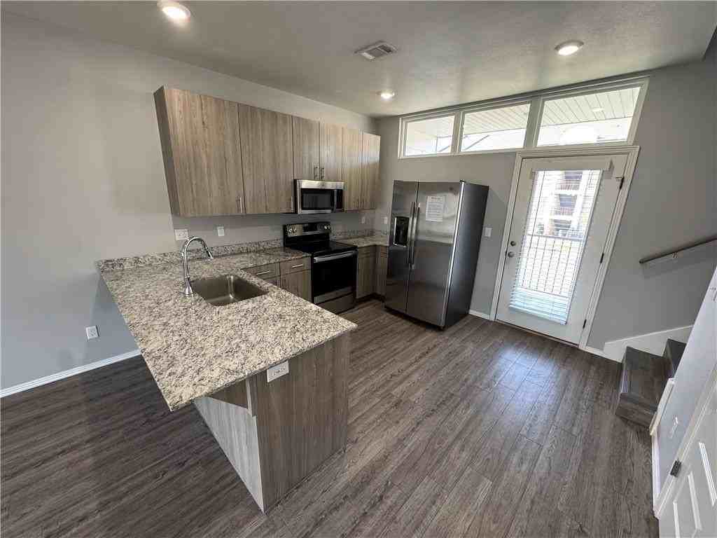 1636 South Razorback Road - Photo 2 of 17