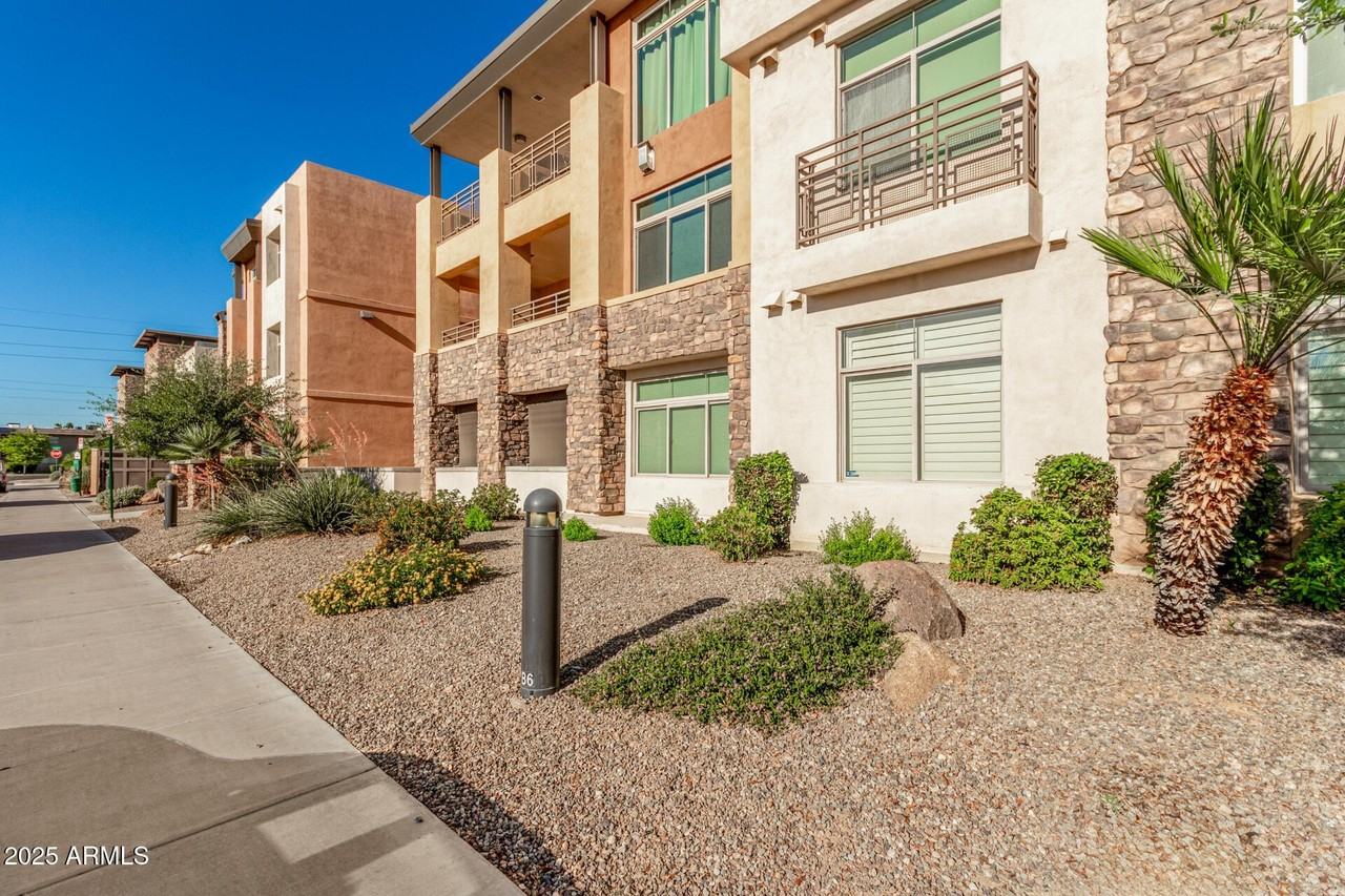 4909 N Woodmere Fairway Unit 1004 #1004 - Photo 3 of 46