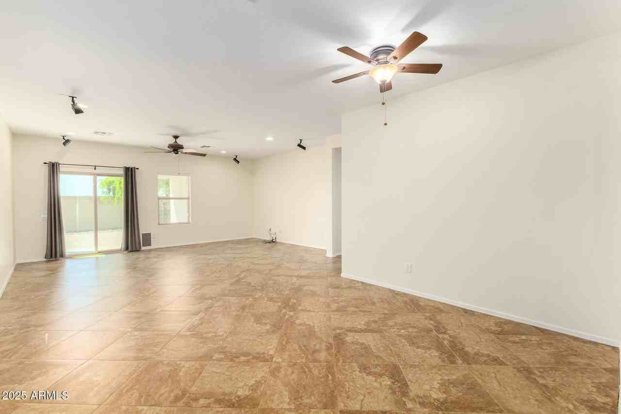 25420 N 108th Ln - Photo 7 of 19