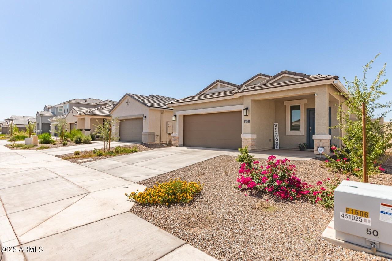 2131 West Shelly Avenue - Photo 6 of 31