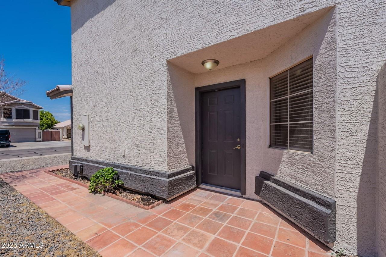 8844 W Christopher Michael Ln - Photo 4 of 50