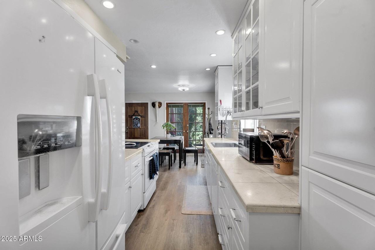 4801 E Euclid Ave Unit 3 #3 - Photo 7 of 23