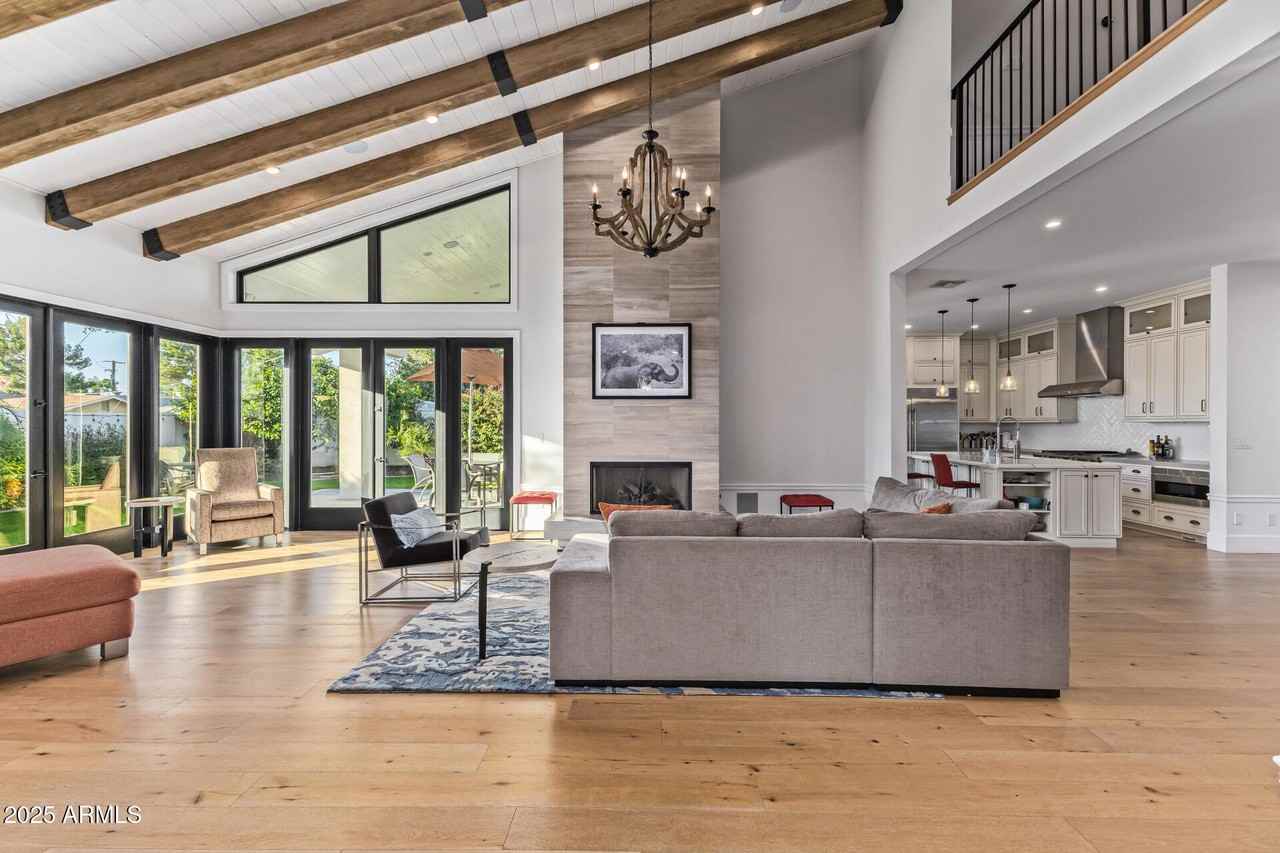 3810 East Campbell Avenue - Photo 3 of 40