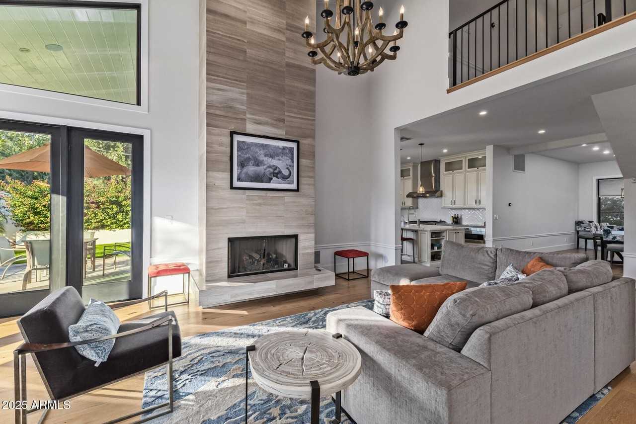 3810 East Campbell Avenue - Photo 4 of 40