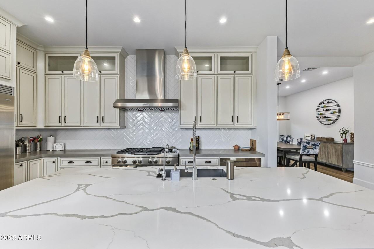 3810 East Campbell Avenue - Photo 7 of 40