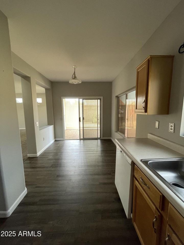 14236 W Caballero Dr - Photo 6 of 23