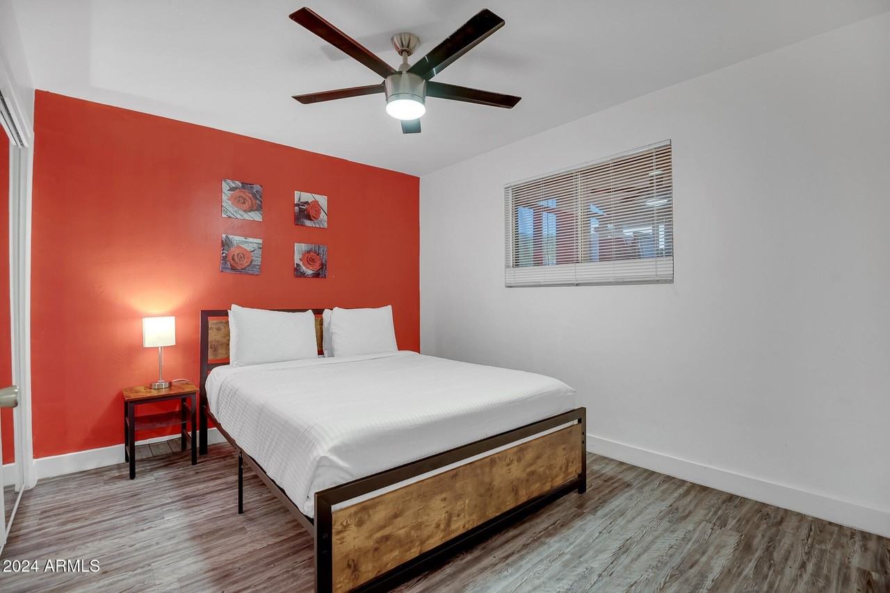 7832 E Heatherbrae Ave Unit C #C - Photo 4 of 48