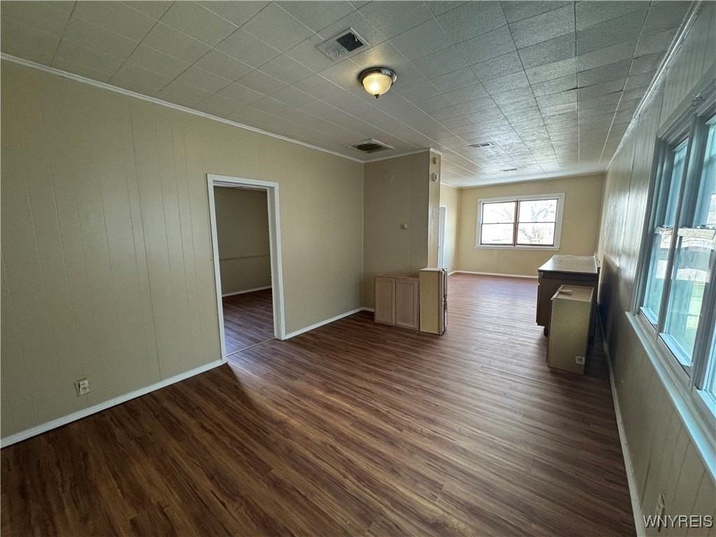 540U Willett St - Photo 6 of 16