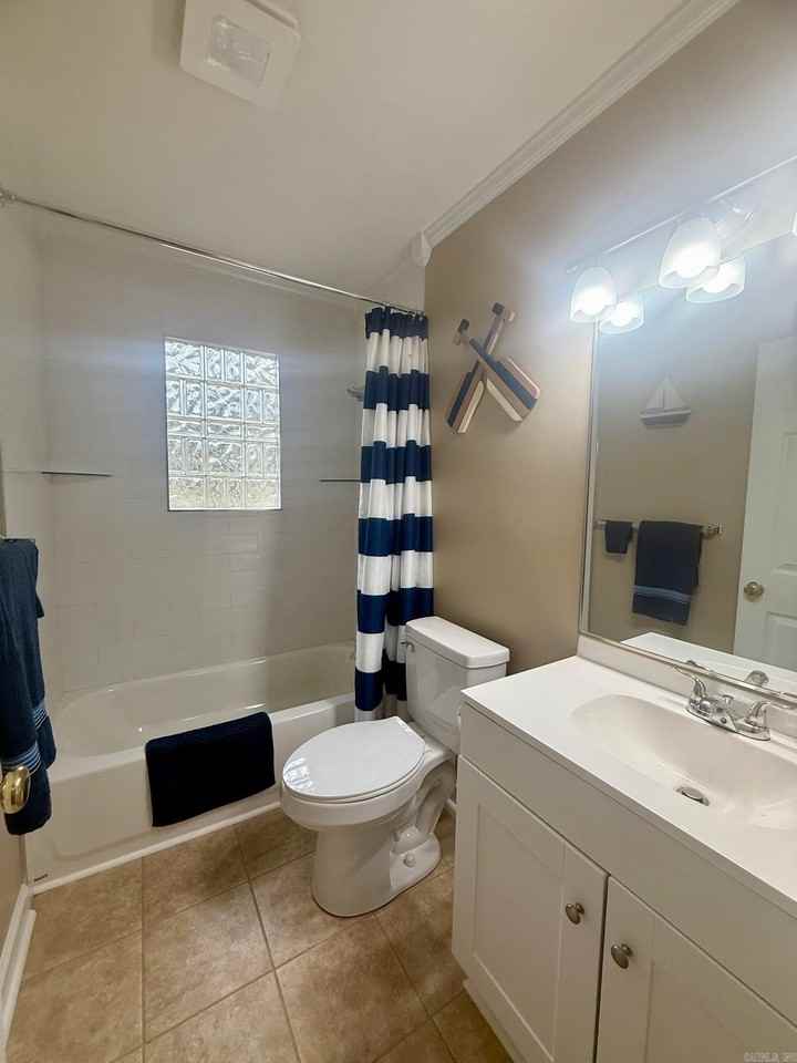 150 Sun St - Photo 7 of 9