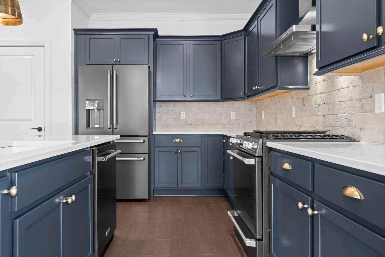 7183 Tailgate Loop - Photo 2 of 38