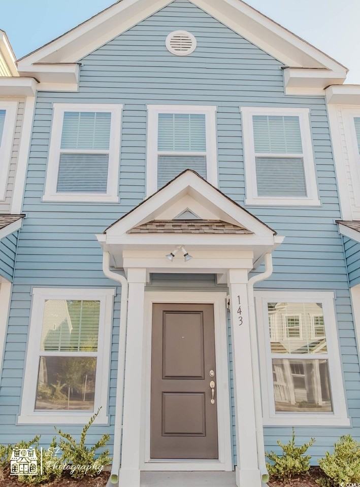 143 Crescent Way - Photo 2 of 22