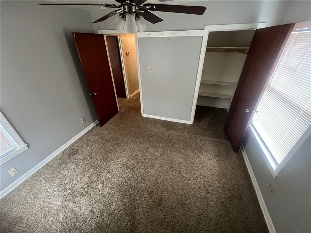 701 Anderson St - Photo 7 of 10