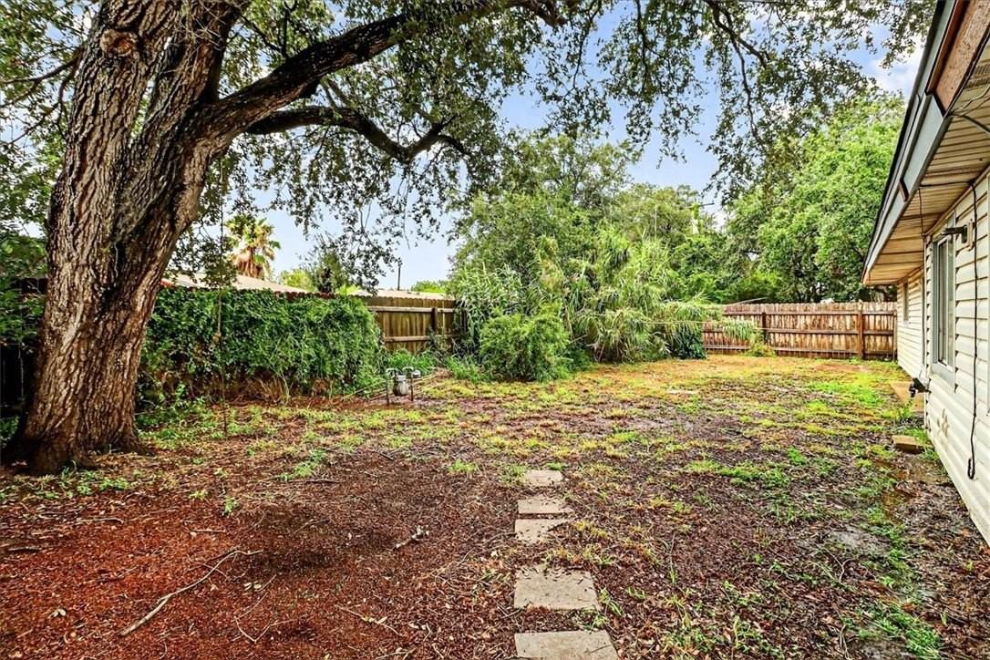 2114 Colorado Street - Photo 5 of 40