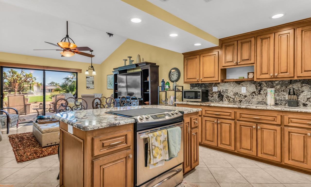 40632 La Costa Cir E - Photo 4 of 25