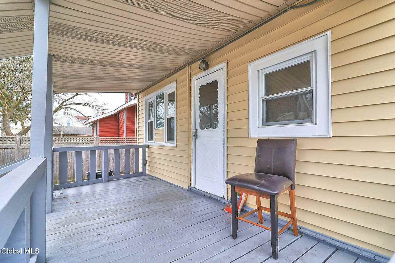 1369 Santa Fe St - Photo 2 of 22