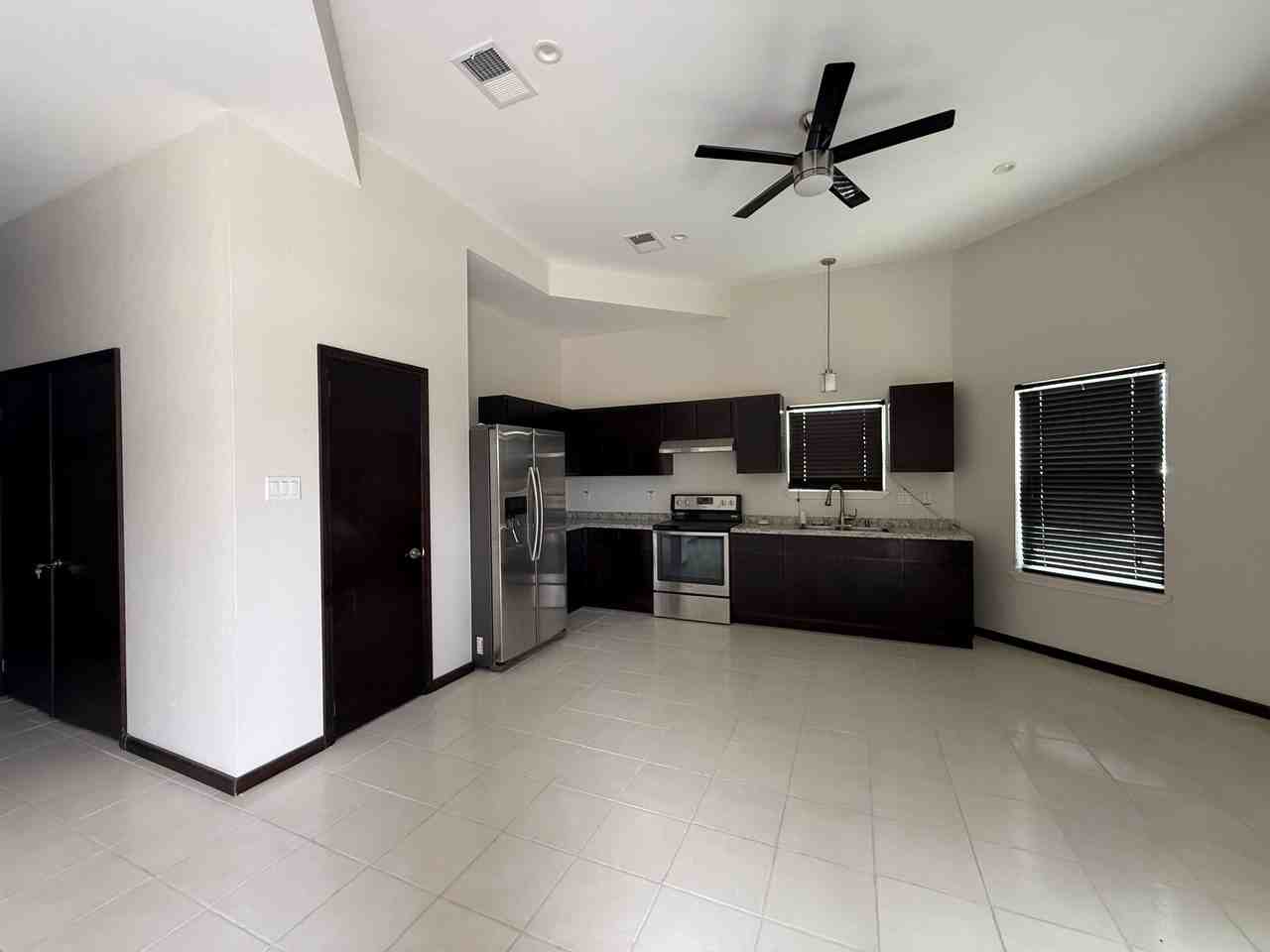 105 Margaret Ln - Photo 7 of 29