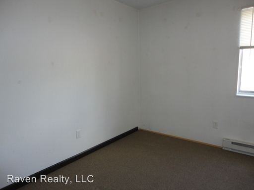 125 Darius Ave - Photo 3 of 6