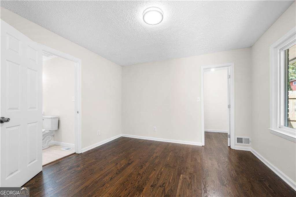 147 Hermer Circle Northwest - Photo 7 of 25