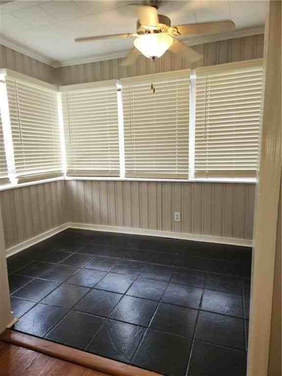 2457 Richard Ave - Photo 7 of 8