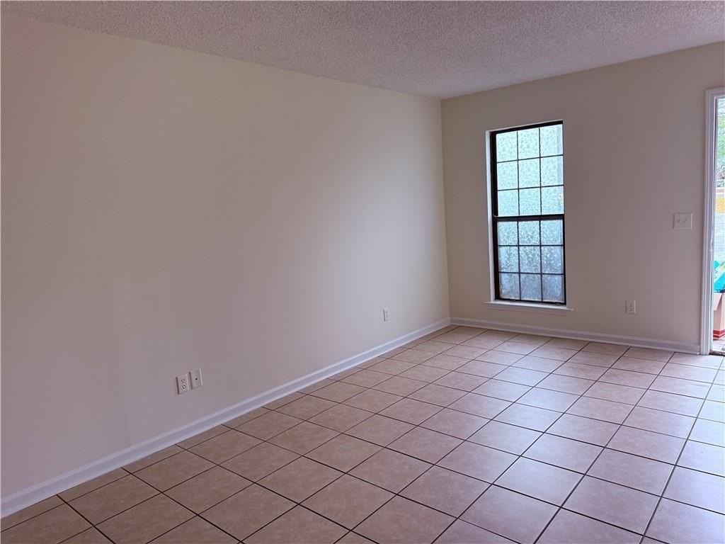 890 E Cherry St #103 - Photo 2 of 12