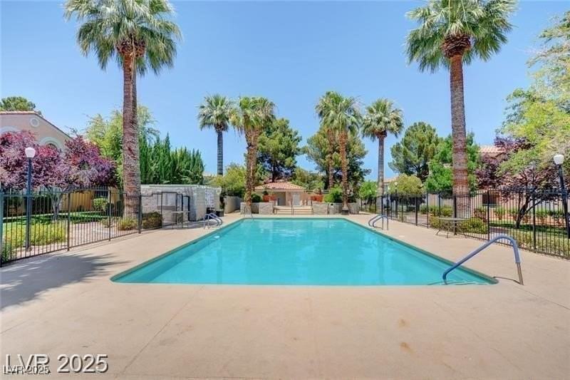 8452 Boseck Drive #284 - Photo 2 of 31