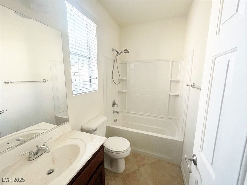 11488 Belmont Lake Dr #101 - Photo 4 of 15