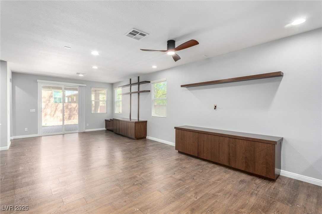 5344 Bocopa Street - Photo 4 of 32