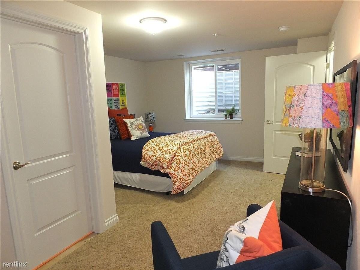 3992 Cloverlane Dr - Photo 6 of 15