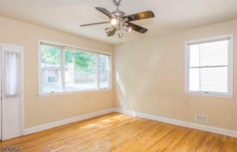 46 Phoenix Ave #B - Photo 5 of 23