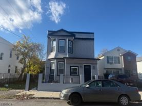 663 S 15th St - Photo 1 of 1