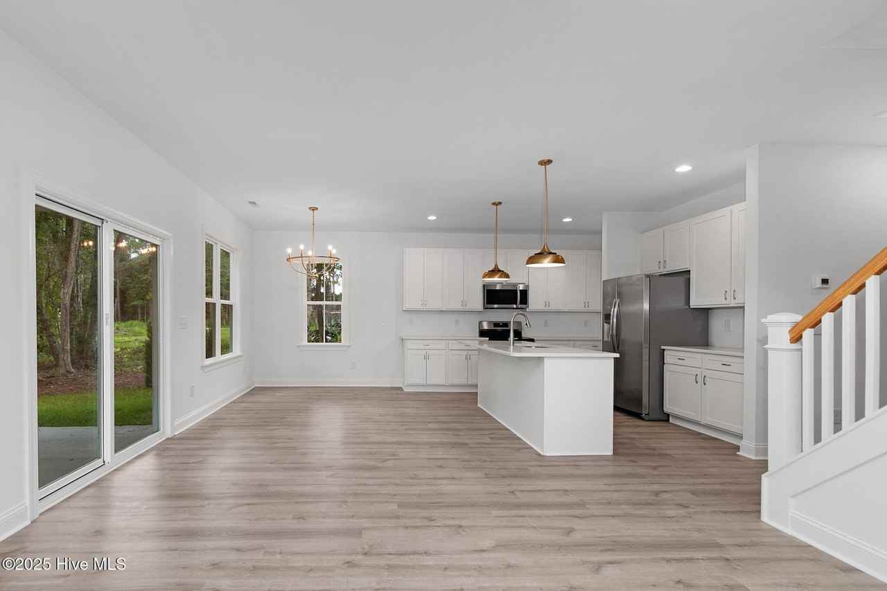 357 357 Mccabe Road - Photo 4 of 14