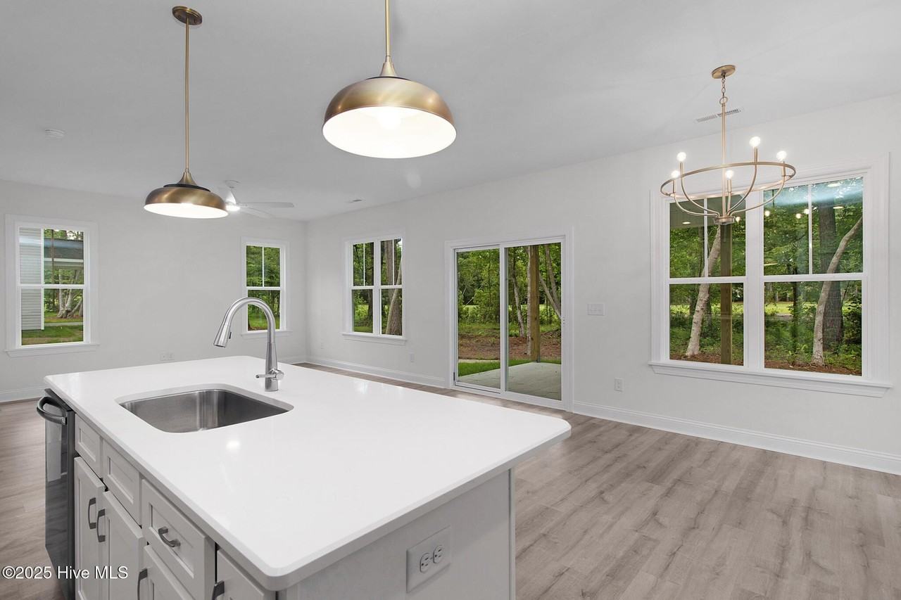 357 357 Mccabe Road - Photo 5 of 14