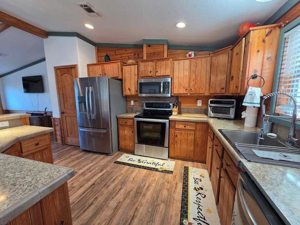 708 Town Creek Rd Unit C - Photo 6 of 27