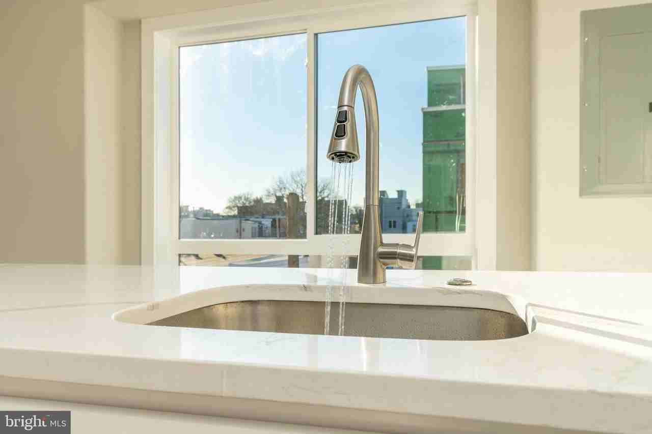 2517 North Hope Street - Photo 5 of 35