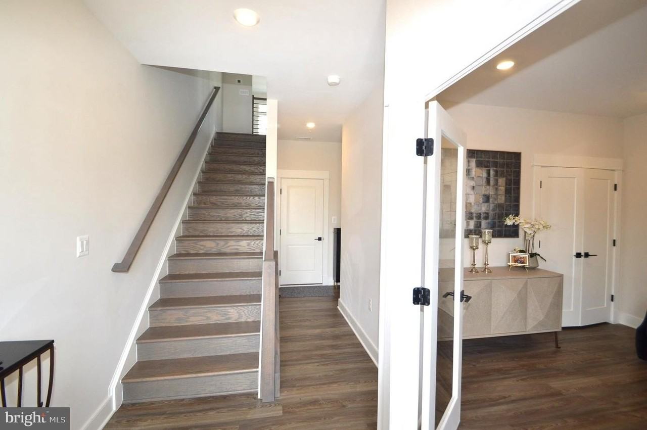 22790 Tawny Pine Sq - Photo 6 of 49