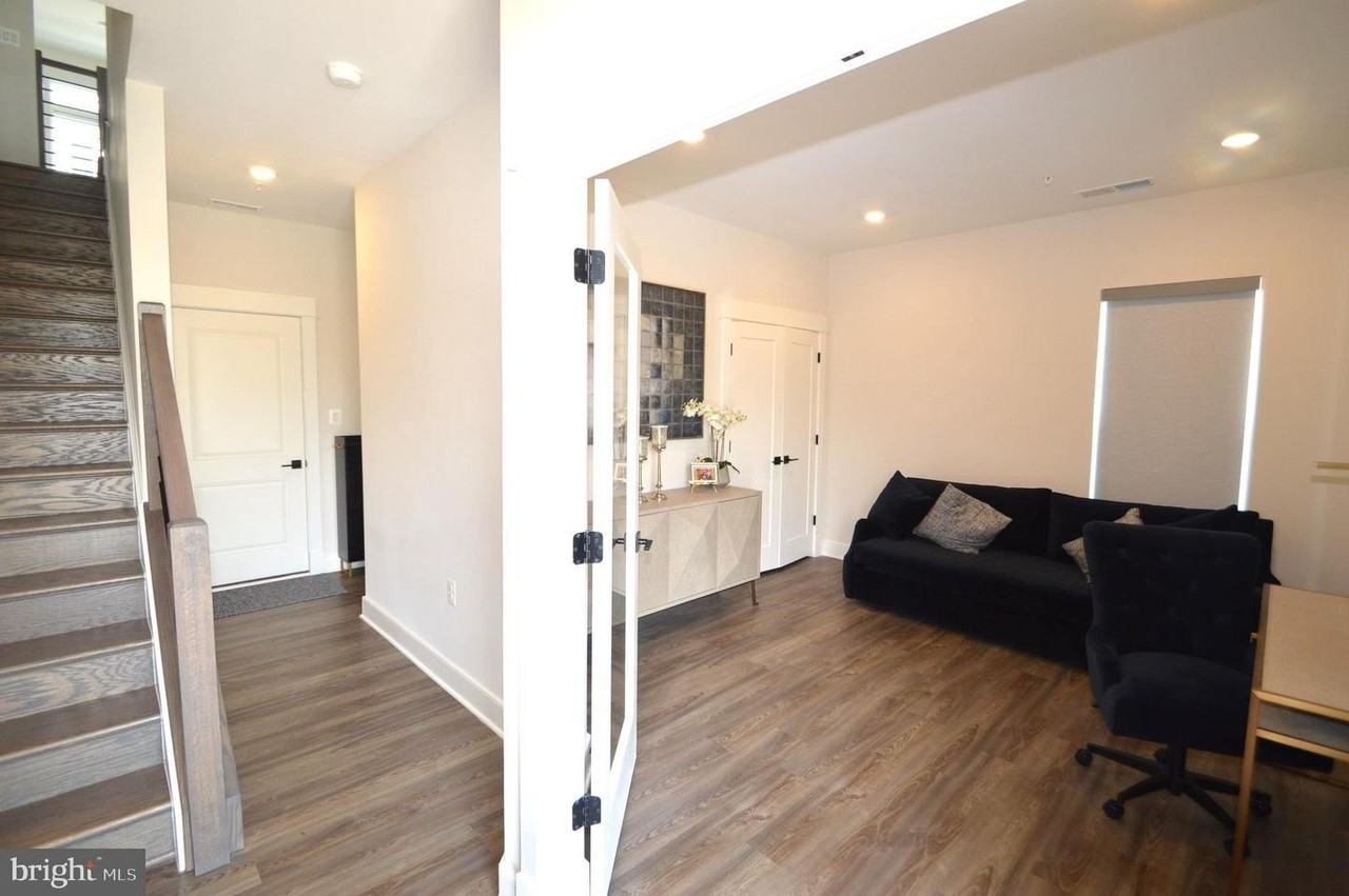 22790 Tawny Pine Sq - Photo 7 of 49