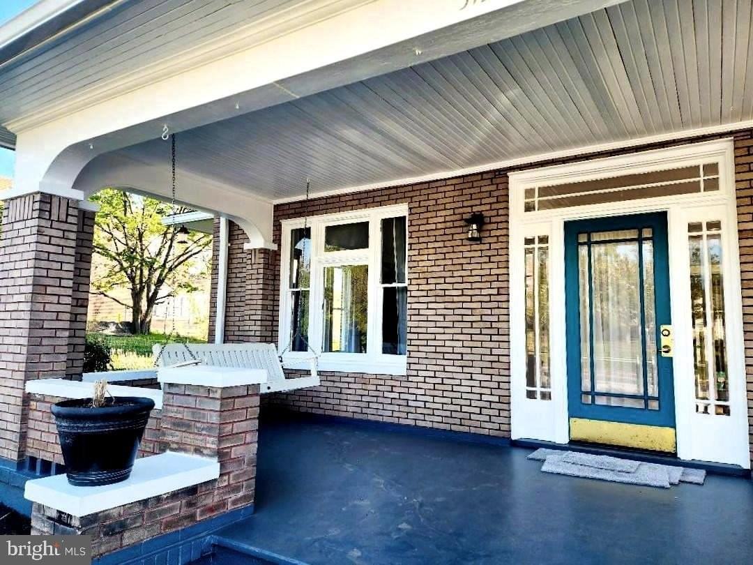 515 4th St - Photo 5 of 50