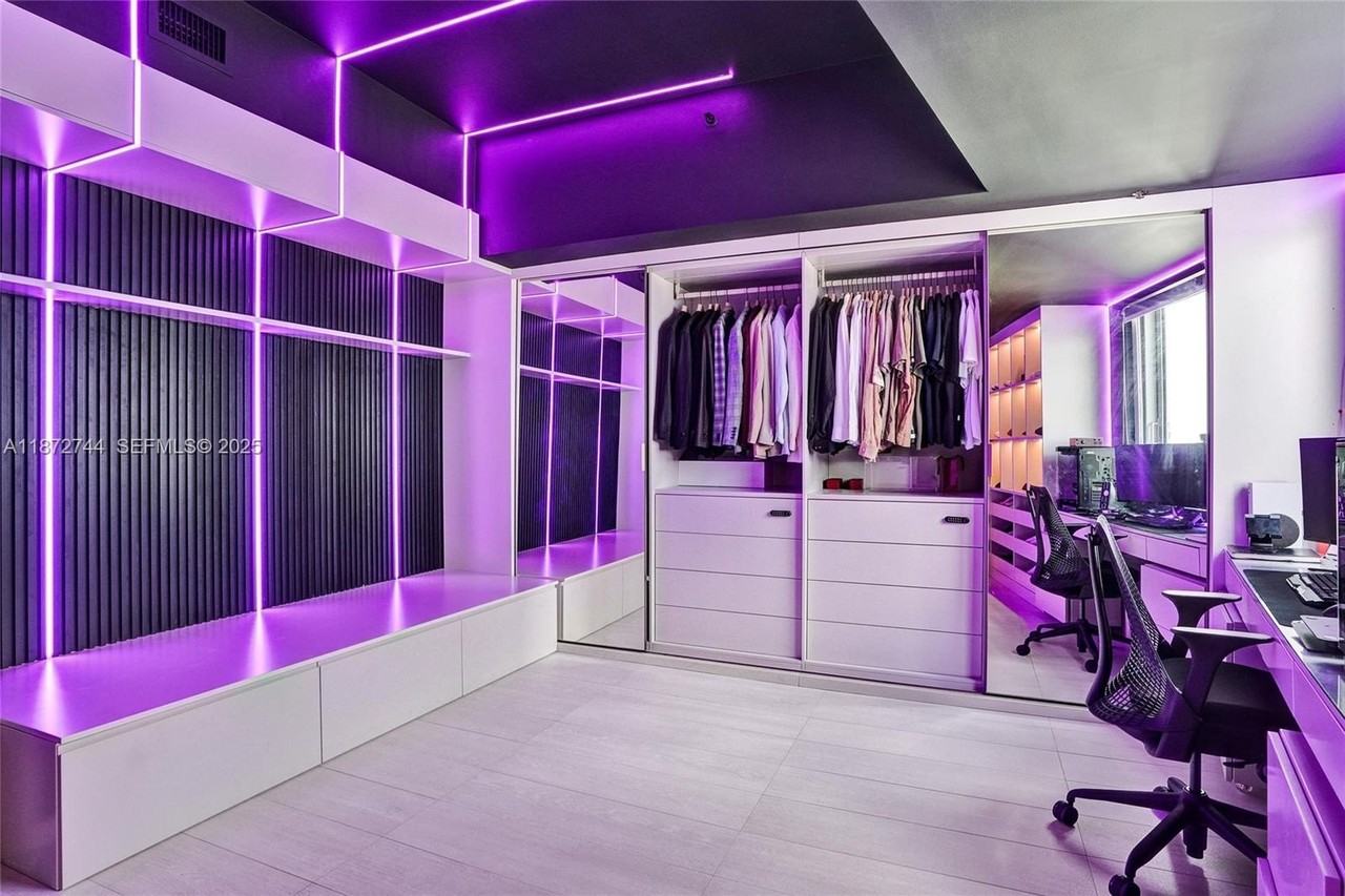 1100 Biscayne Boulevard #6303 - Photo 7 of 50