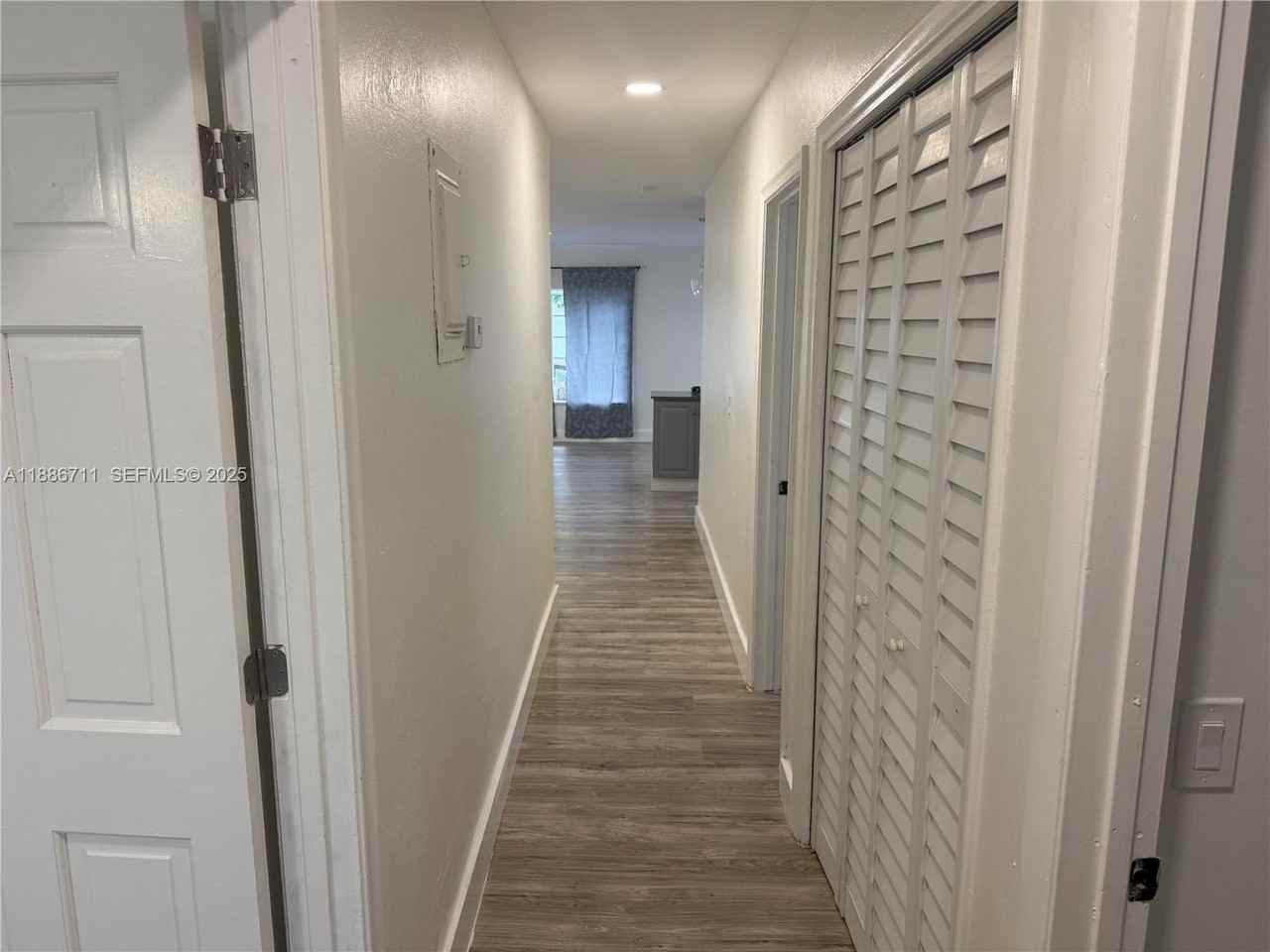 5209 Nw 18th St #3E - Photo 7 of 21