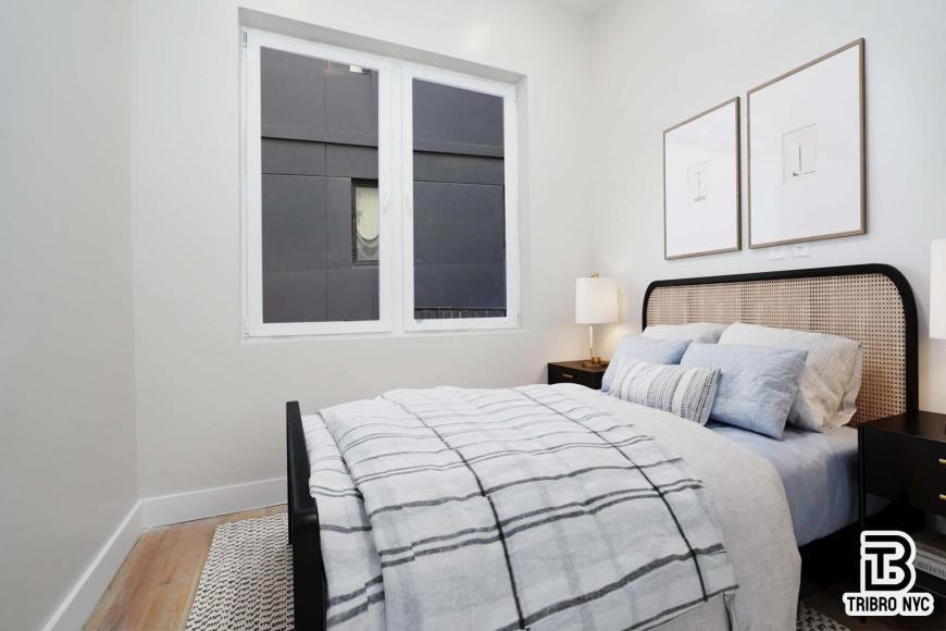 850 Flushing Ave - Photo 4 of 9