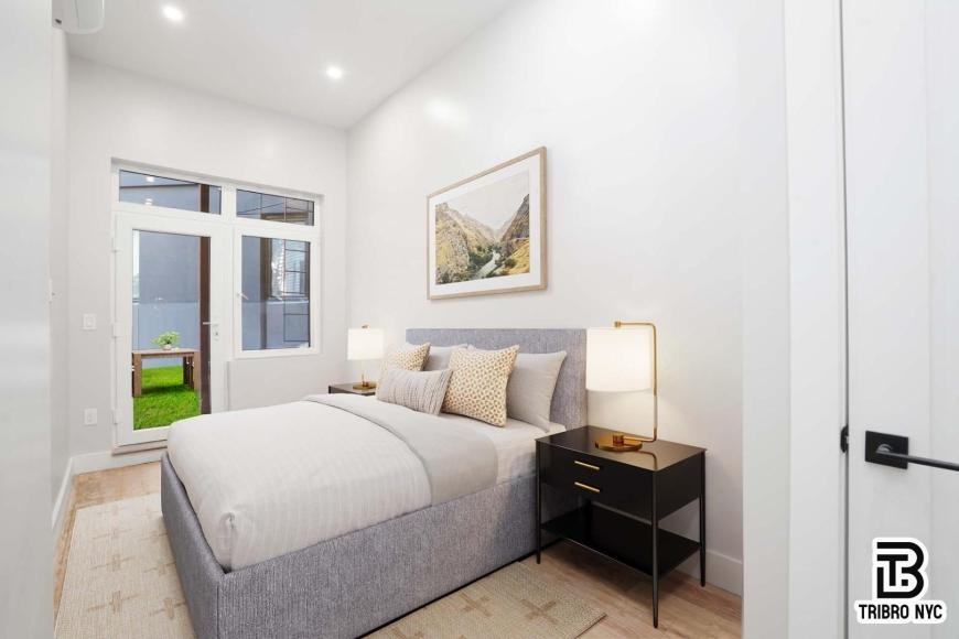 850 Flushing Ave - Photo 6 of 9