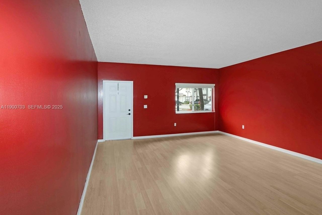 2239 Se 25th Ave #2239 - Photo 6 of 20