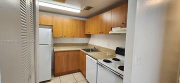 featured image of 437 Executive Center Dr #209